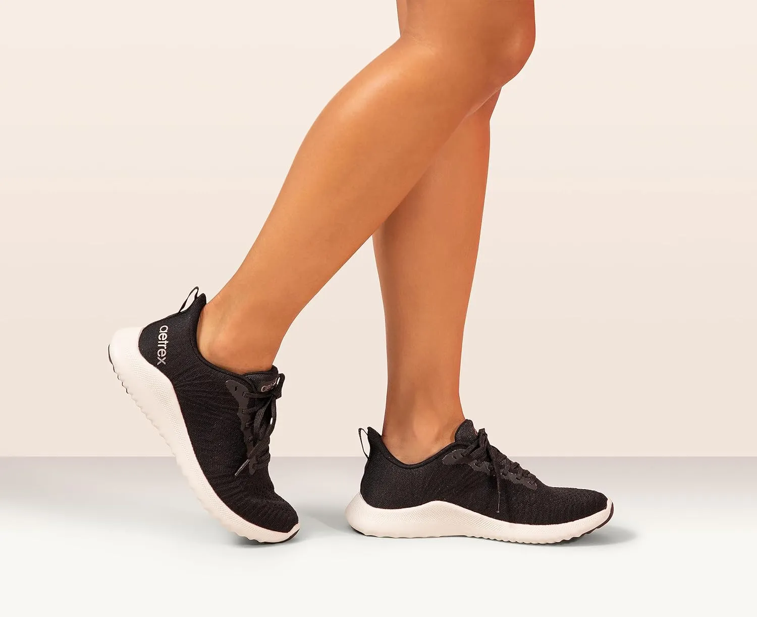 Aetrex Women's Emery Orthopedic Lace Up Arch Support Sneakers