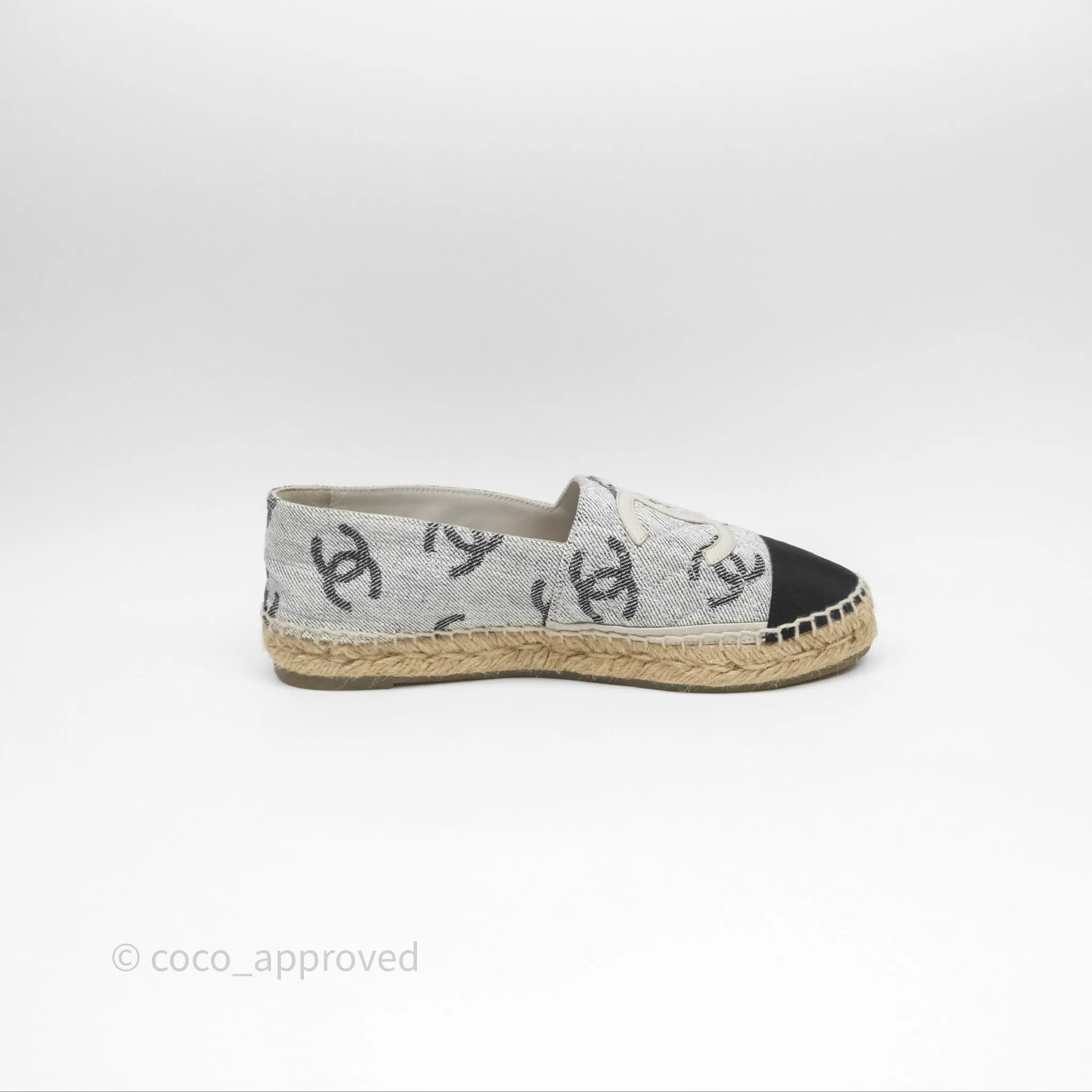 Chanel CC Espadrilles in Grey Cotton Jacquard Black Grosgrain 22S Size 38