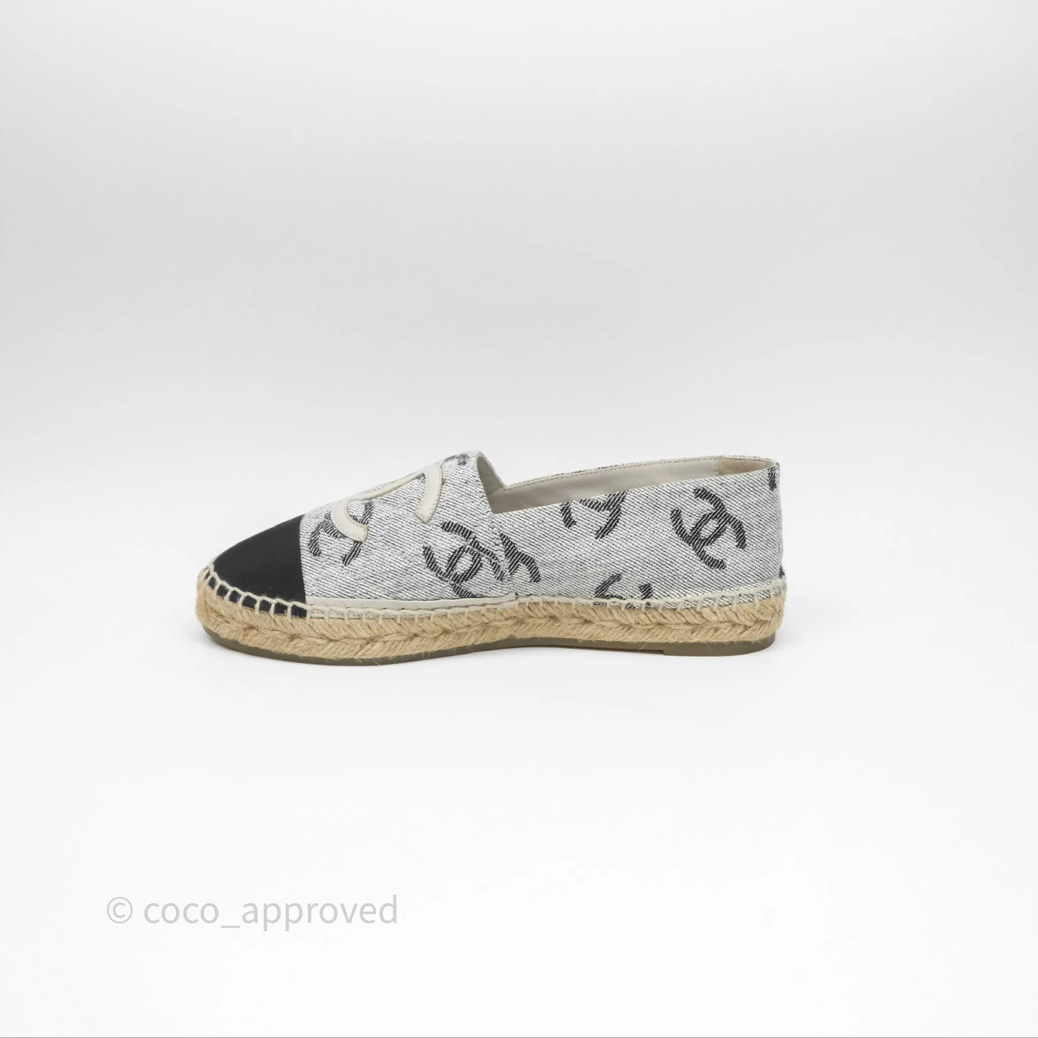 Chanel CC Espadrilles in Grey Cotton Jacquard Black Grosgrain 22S Size 38