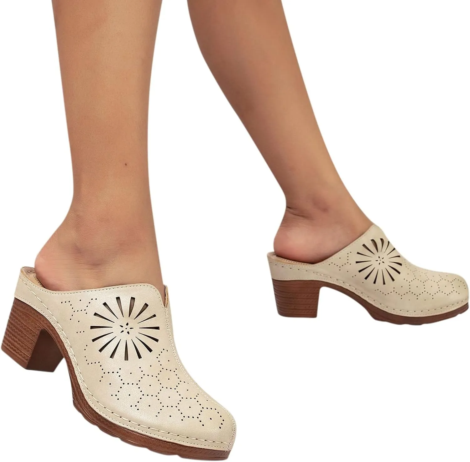 Chunky Heels for Women Hollow Closed Toe Chunky Heels Summer Retro Flower Pattern Sandals Casual Breathable Shoes