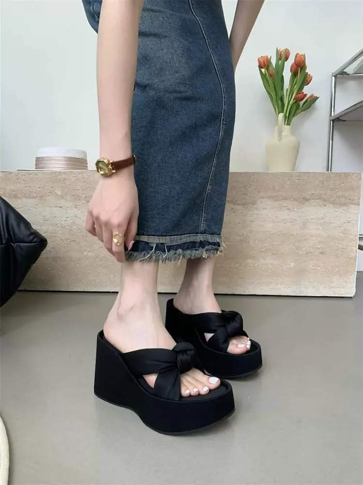 Corporate Goth Shoes Goth Office Business Casual Women Slides Cute Kawaii Y2K Fashion Whimsy Grunge Alternative Flip Flops Sandals Rave Wedding Festival Birthday Gifts for Gothic Girls Summer Beach