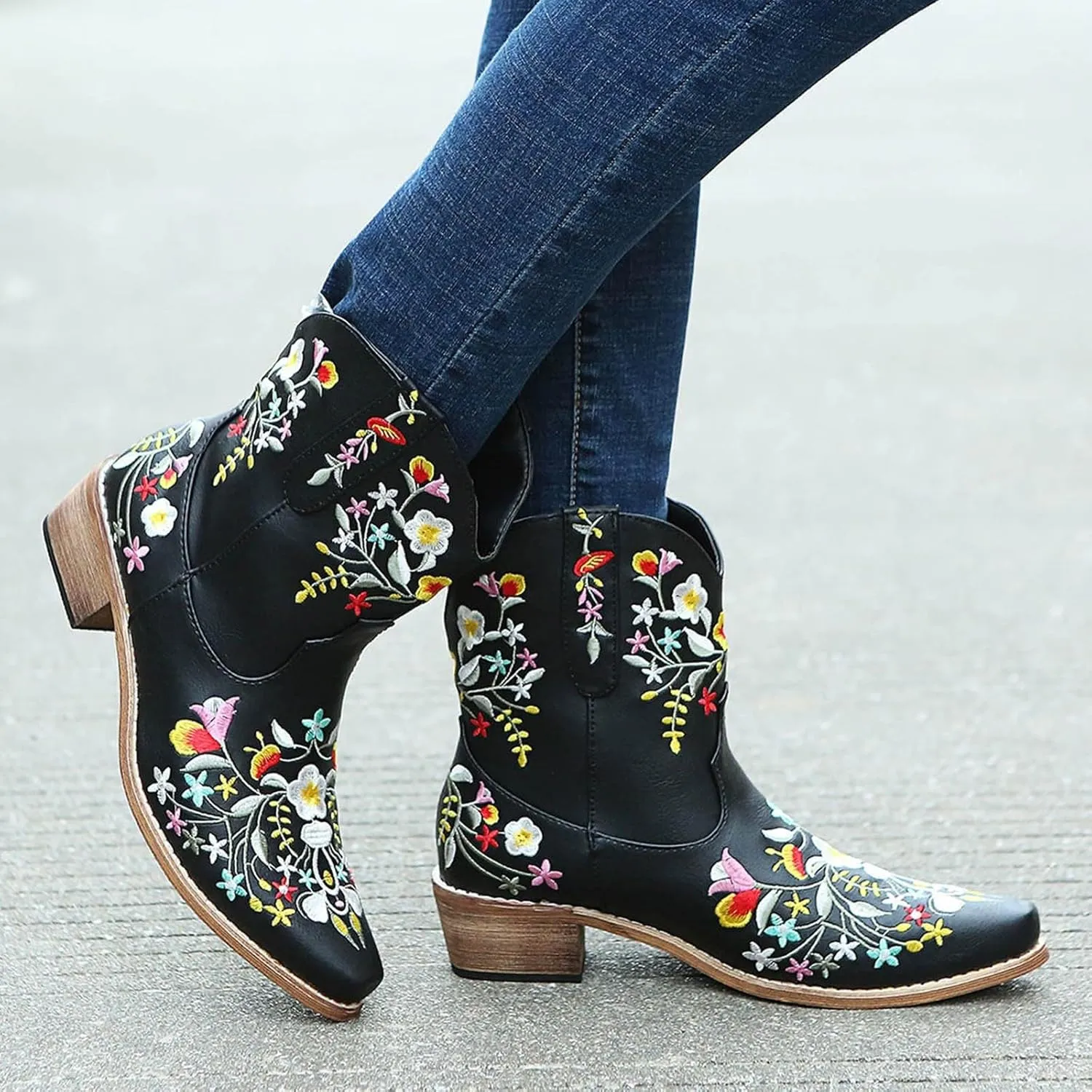 Cowboy Boots for Women Flower Embroidered Country Concert Disco Outfits Low Heel Boot Bootie Fashion Women’s Short Stuff Boot