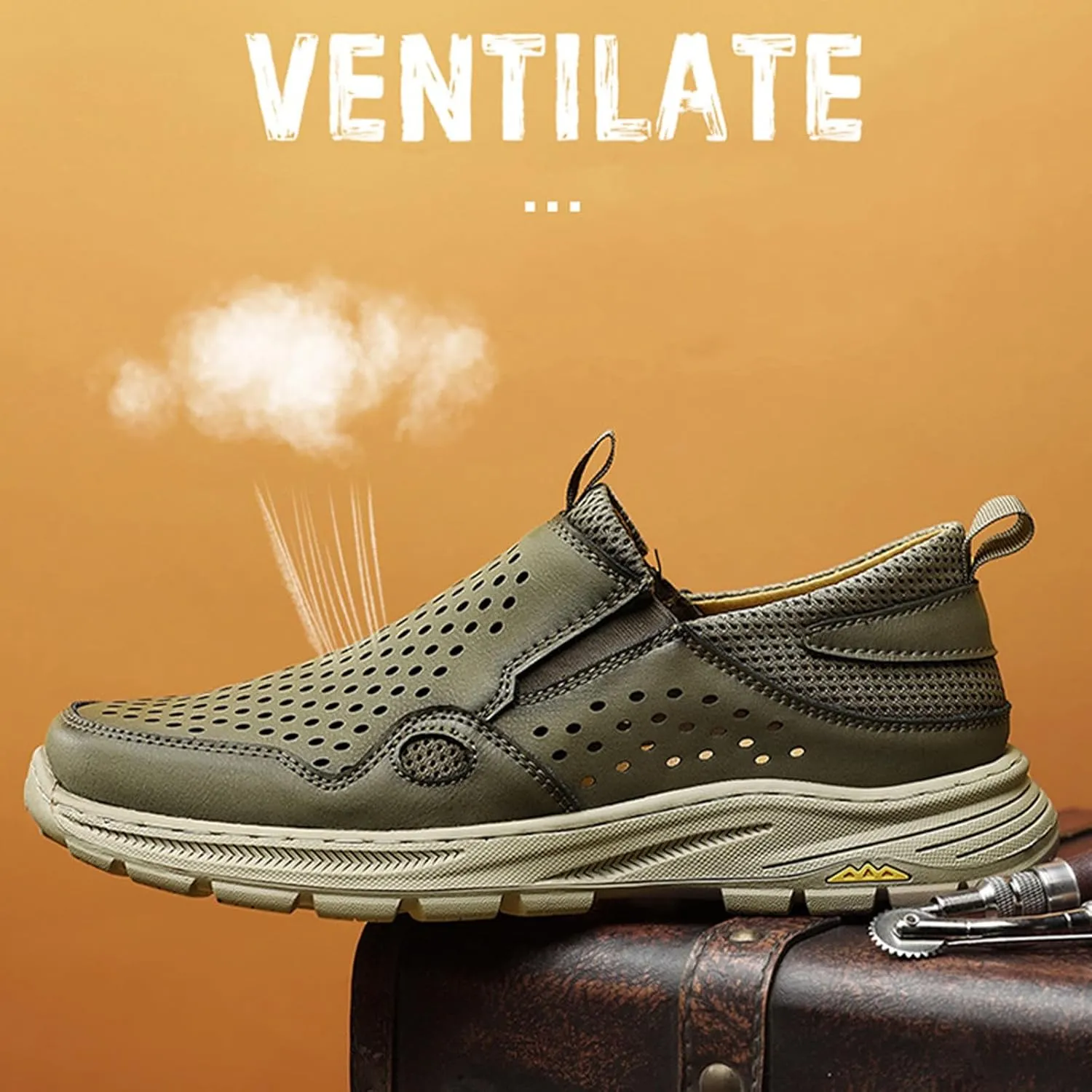 Crepuscute Men's Hollow-Out Leather Flat Sandals Breathable Comfortable Slip-On Sports Running Shoes Summer Outdoor Beach Sandals