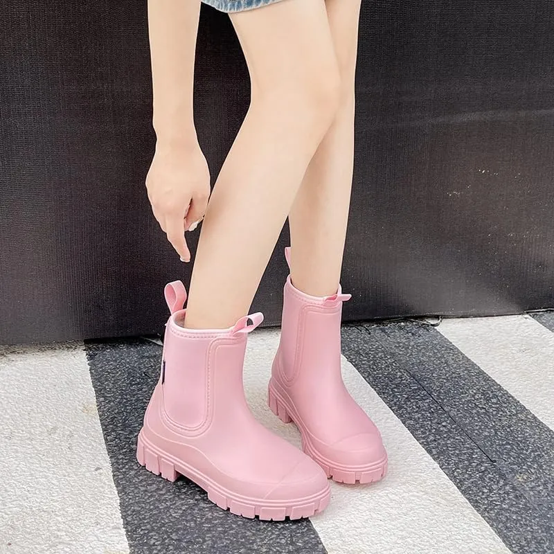Harssidanzar Womens Short Rain Boots Waterproof Garden Shoes Anti-Slip Ankle Chelsea Boot for Outdoor Work HL216US