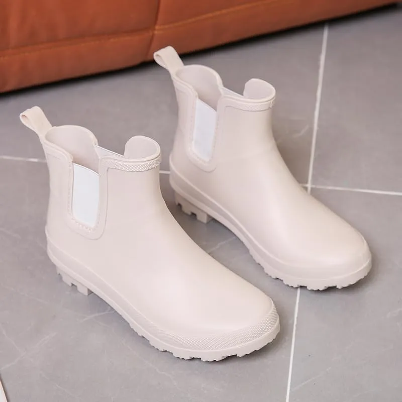 Harssidanzar Womens Short Rain Boots Waterproof Garden Shoes Anti-Slipping Ankle Rain Boots for Outdoor HL215US