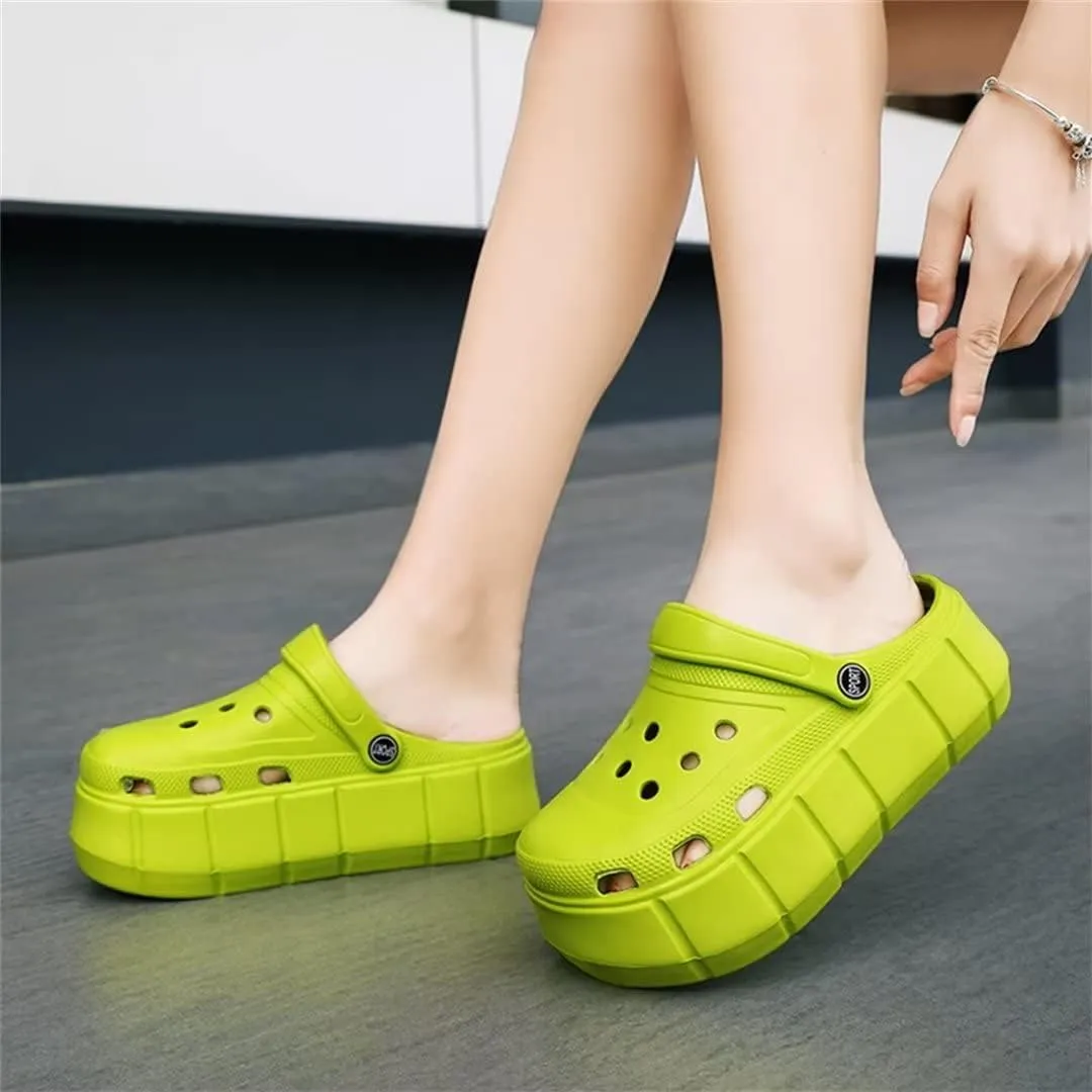 Jakcuz Women Adult Clogs Ultra Cushion Garden Shoes Non-Slip Sandals Slides Soft Platform Closed-Toe Outdoor Beach Shoes