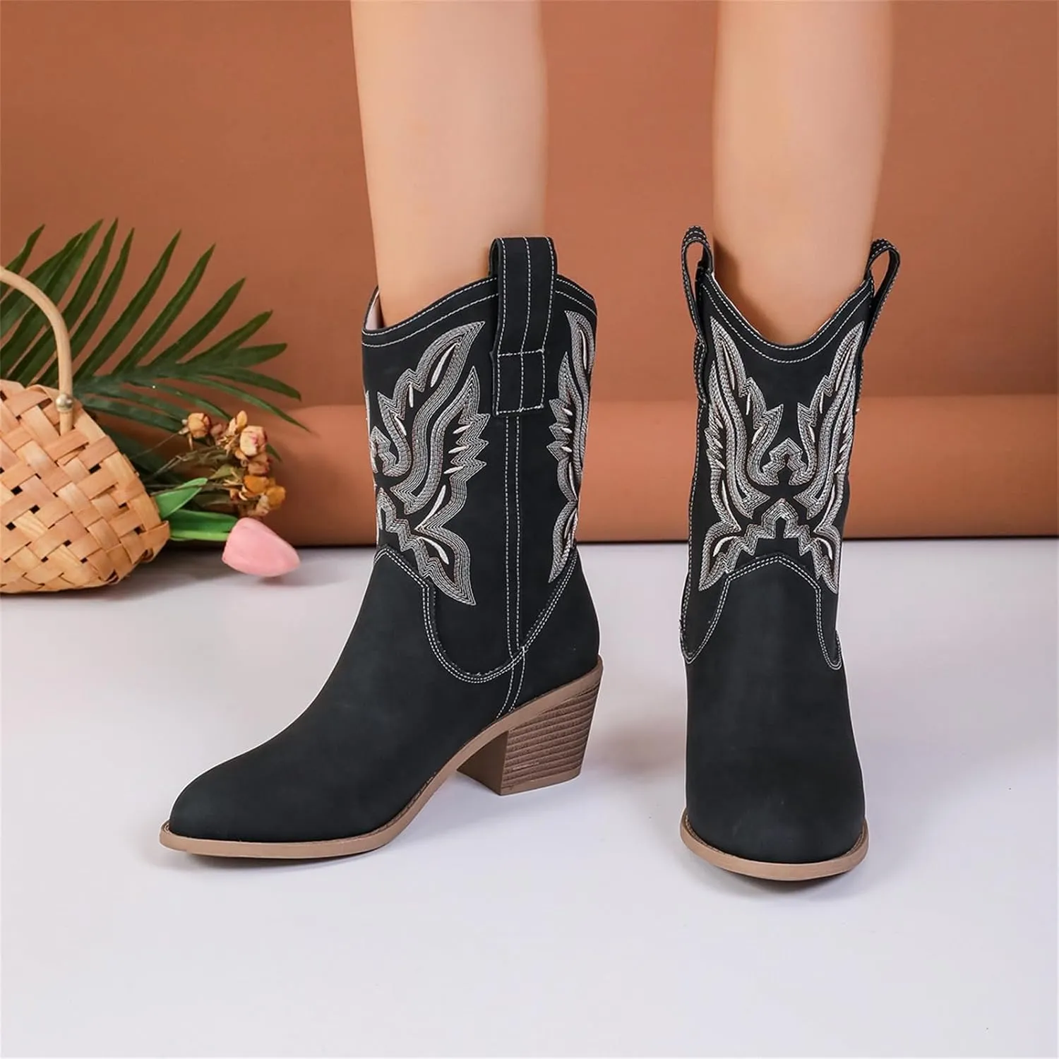 Lausiuoe Boots For Women Ankle Booties Flat Heel Fashion Slip On Elastic Western Shoes Casual Combat Short Booties 2024