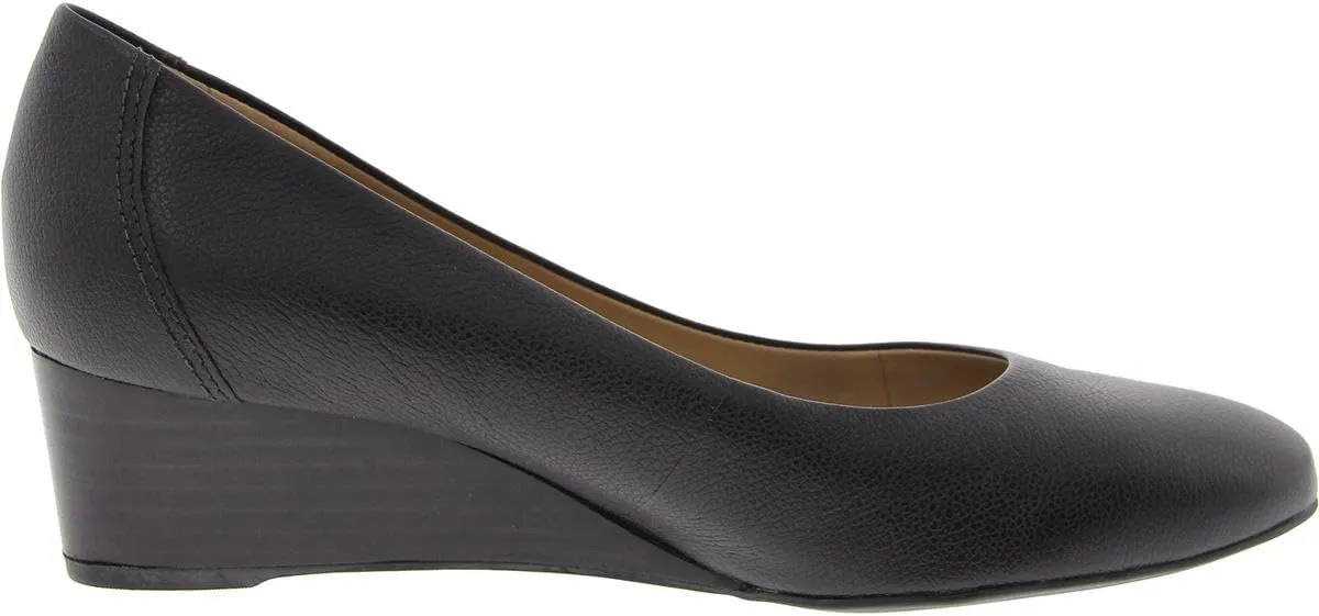 Marc Joseph New York Prospect Wedges for Women – Leather Construction – Almond Toe – Rubber Outsole