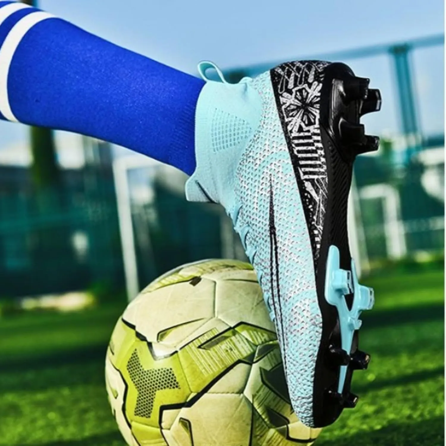 Men’s Breathable Soccer Boots Football Shoes Cleats Spike Shoes FG Sneaker Comfortable Adults Athletic Outdoor Indoor Baseball Competition Training