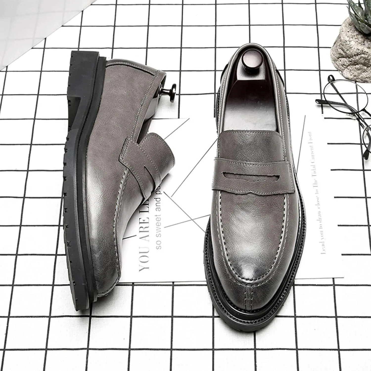 Men's Round Toe Chunky Leather Casual Loafers, Fashionable Slip-On Convex Non-Slip Retro Formal Penny Loafers