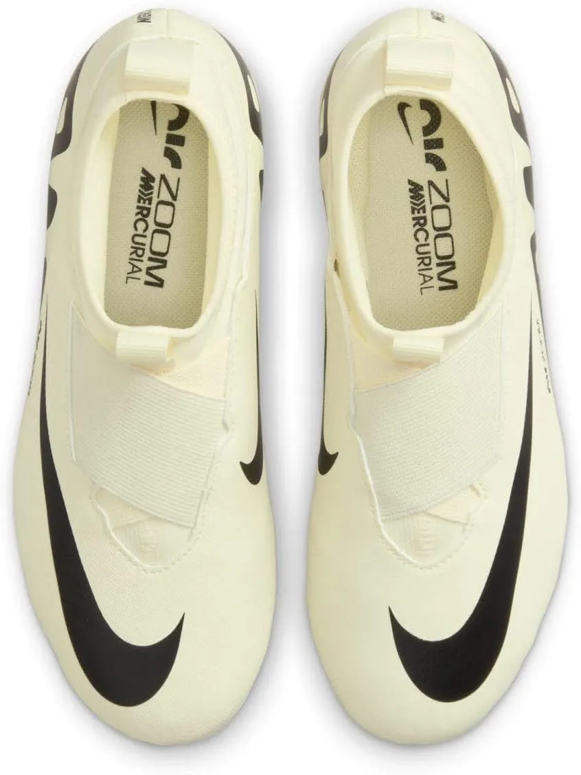 Nike Unisex-Child Soccer Football Boots