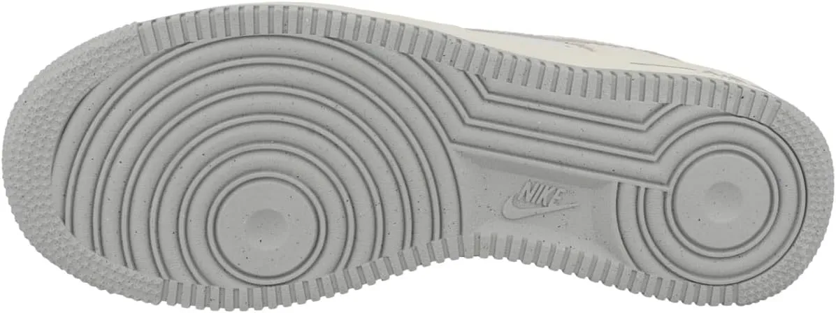 Nike Women's Modern