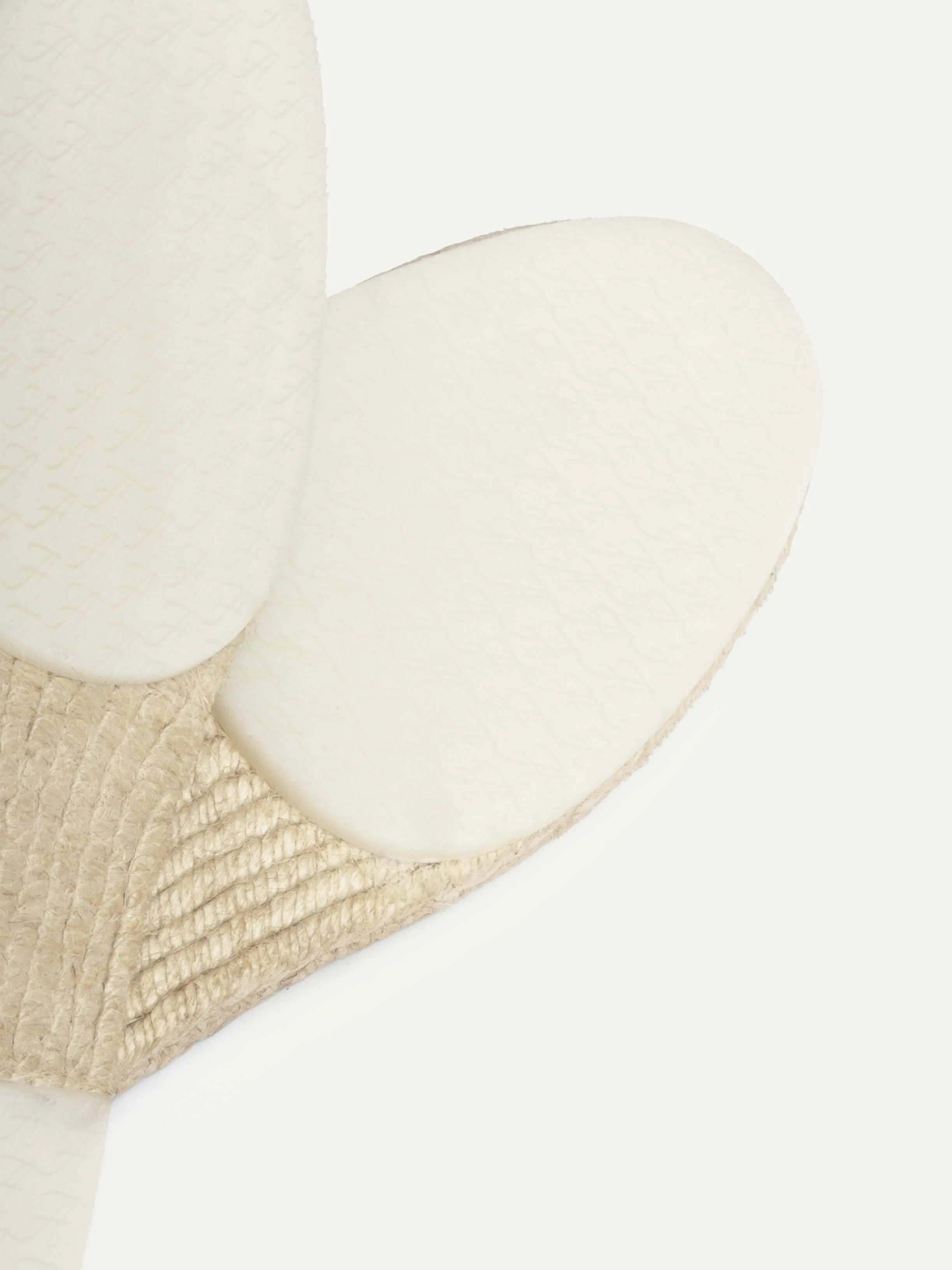 Off-White Beachside Sandal