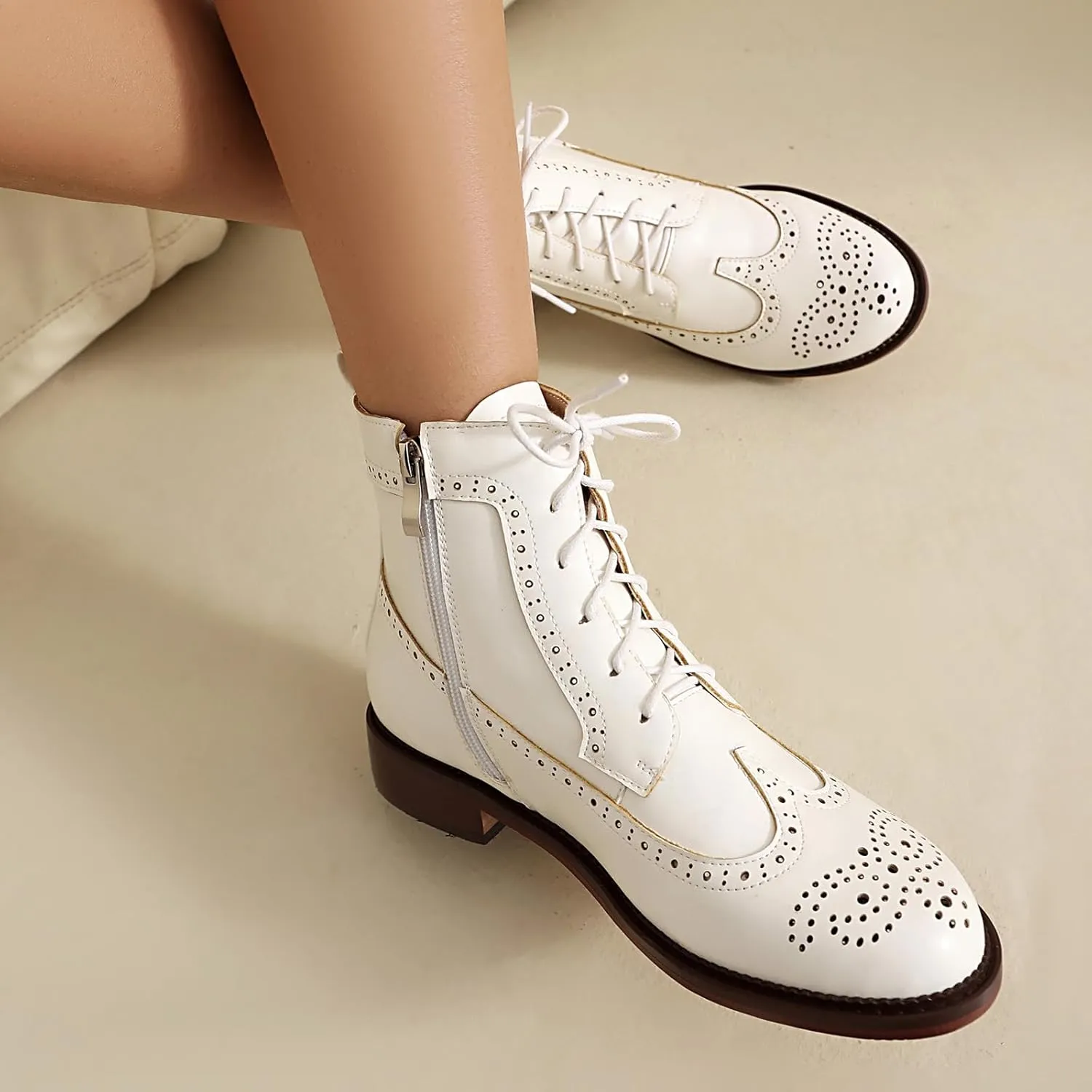SEIFIN Women's Wingtip Oxford Boot Combat Boots Side Zip Ankle Motorcycle Boots Dressy Lace Up Wingtip Brogue Short Booties