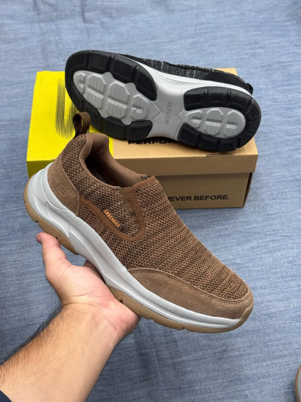 Sketcher - Arch Fit Motley Hust