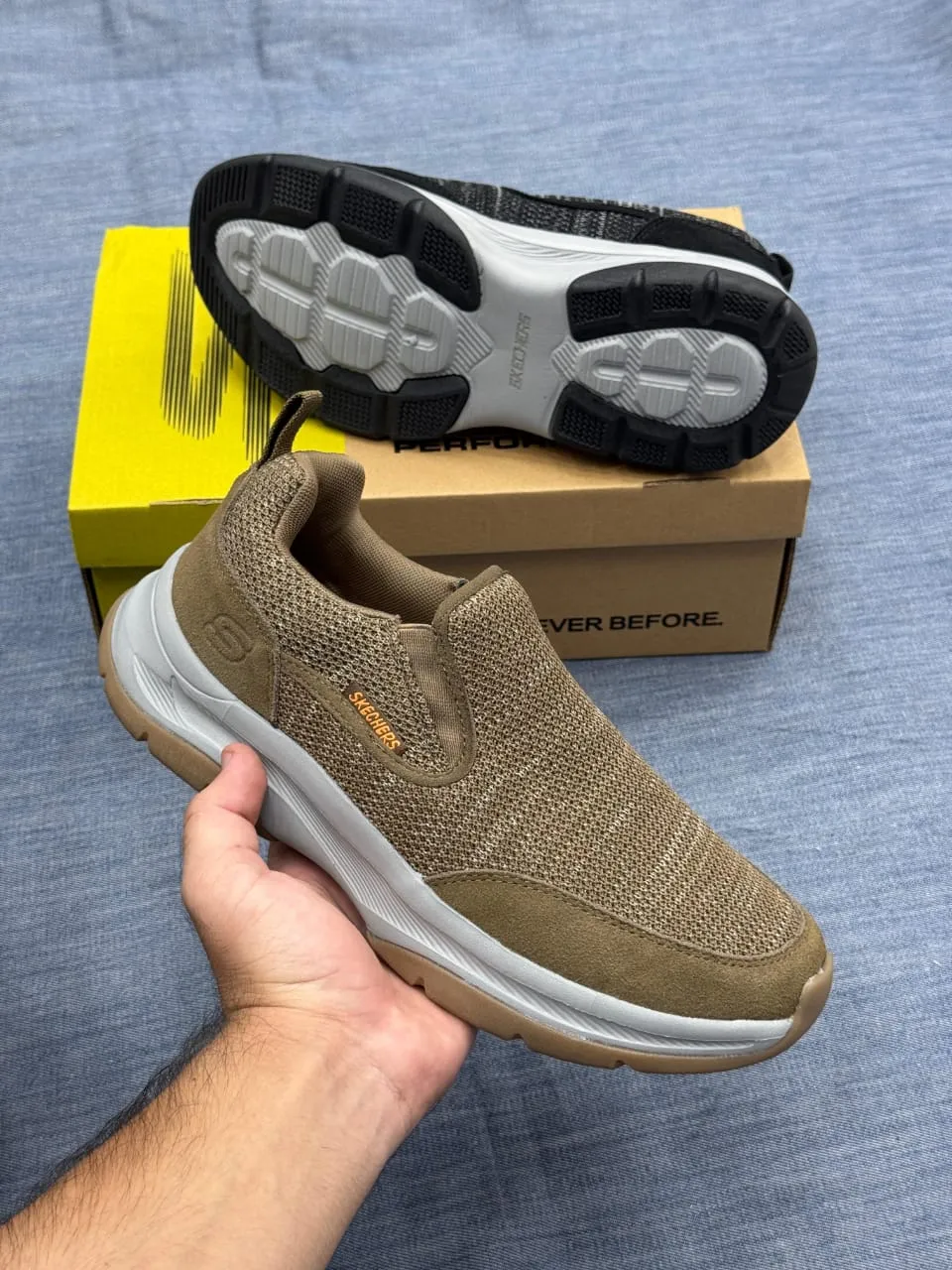 Sketcher - Arch Fit Motley Hust