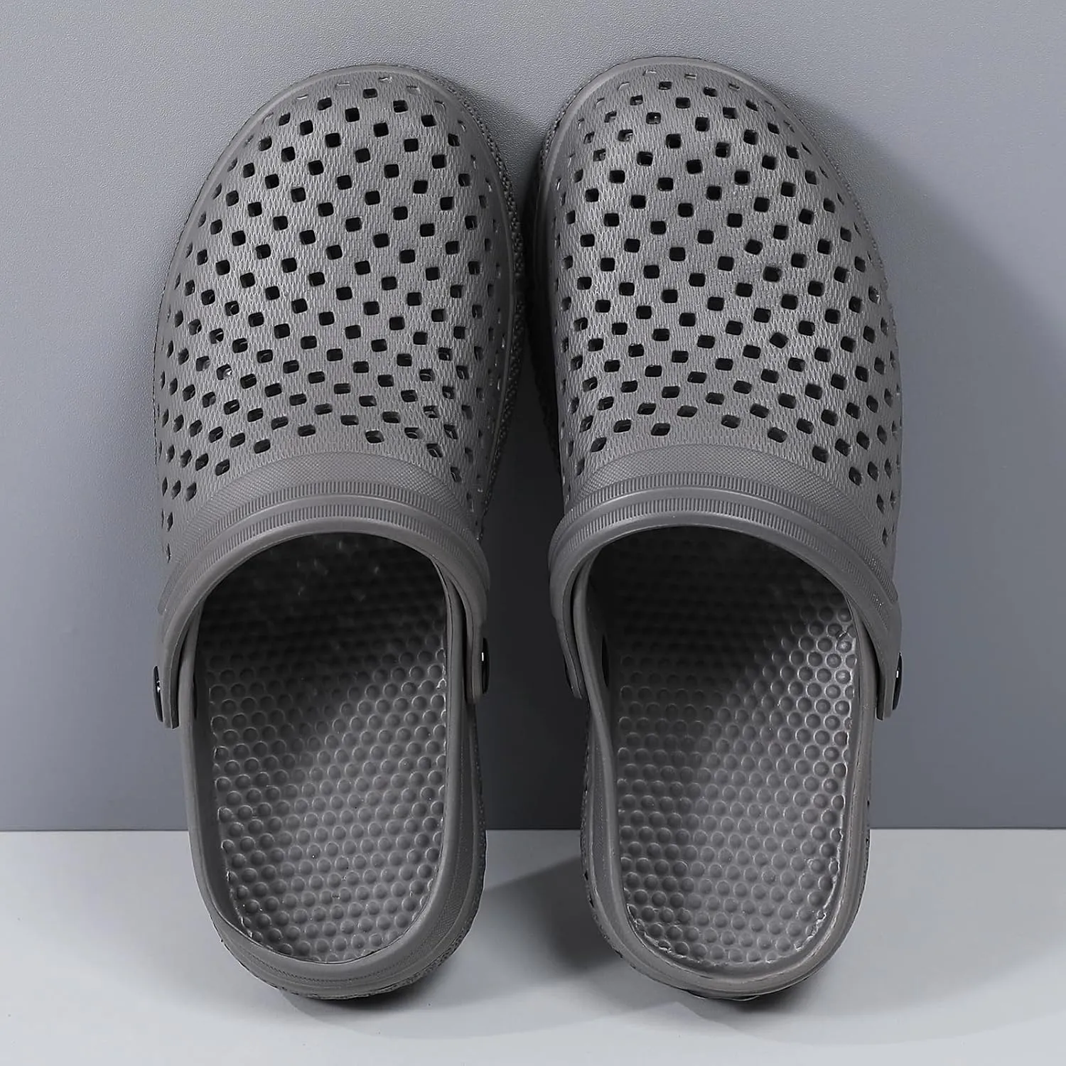 Waterproof Garden Clogs for Women: Classic Comforts - Slip On Lightweight Beach Sandals