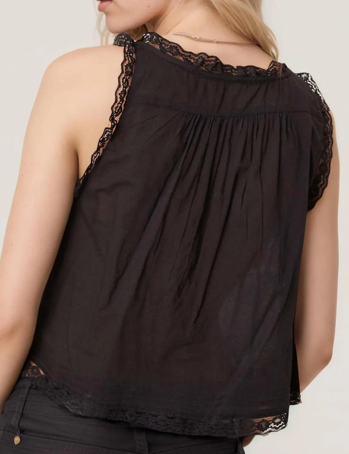 Women Sleeveless Ruffled Lace Tank Top Boho Summer Vacation Top Button Down Front Tie Mesh Lace Cami Shirt