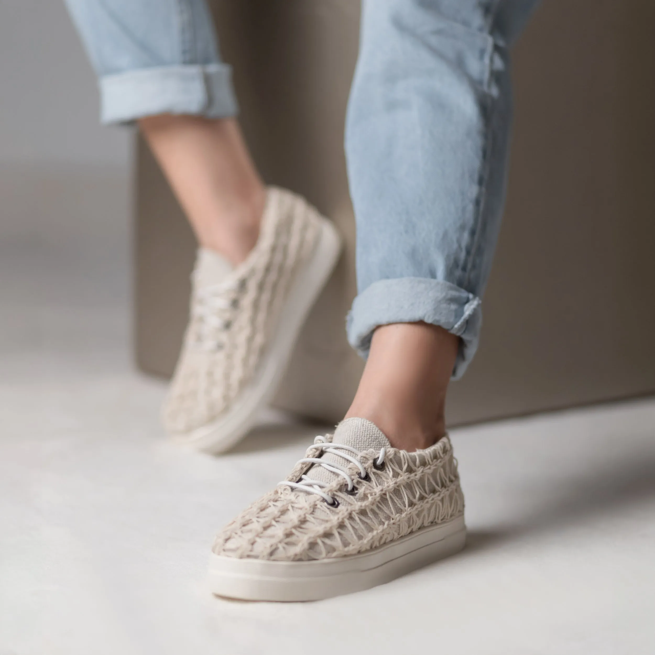 WovenWander - Off-white